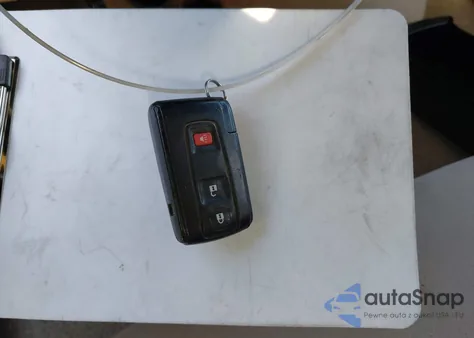 2004 Toyota Prius z USA, uszkodzony, nr VIN JTDKB20U240054309